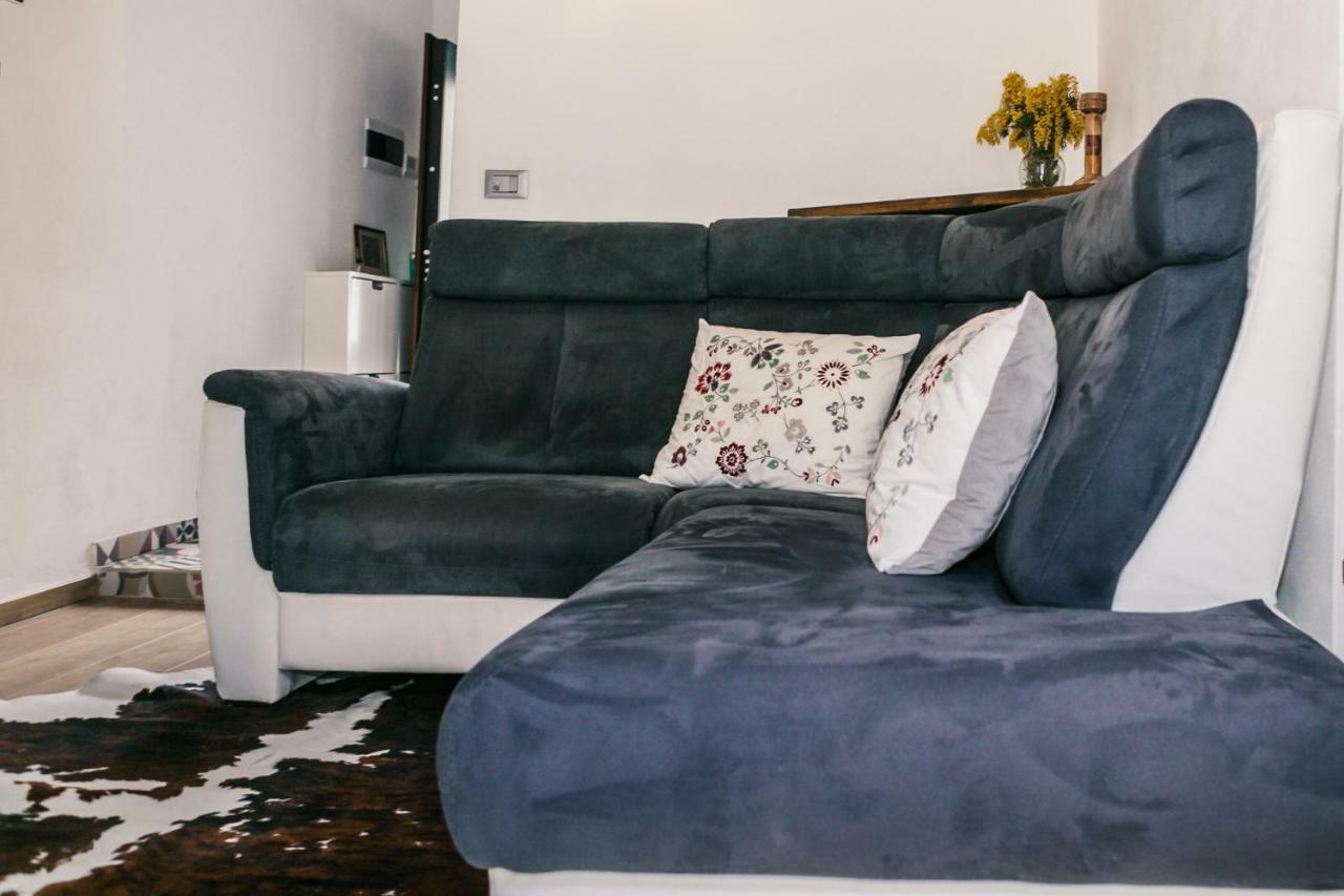 Villa Casa Bisou Italia Wifi Et Parking Free Privato Diano San Pietro Exterior foto